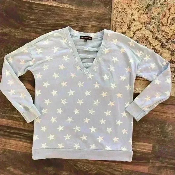Almost Famous Womens Blue Star Top Size Medium - Picture 1 of 5